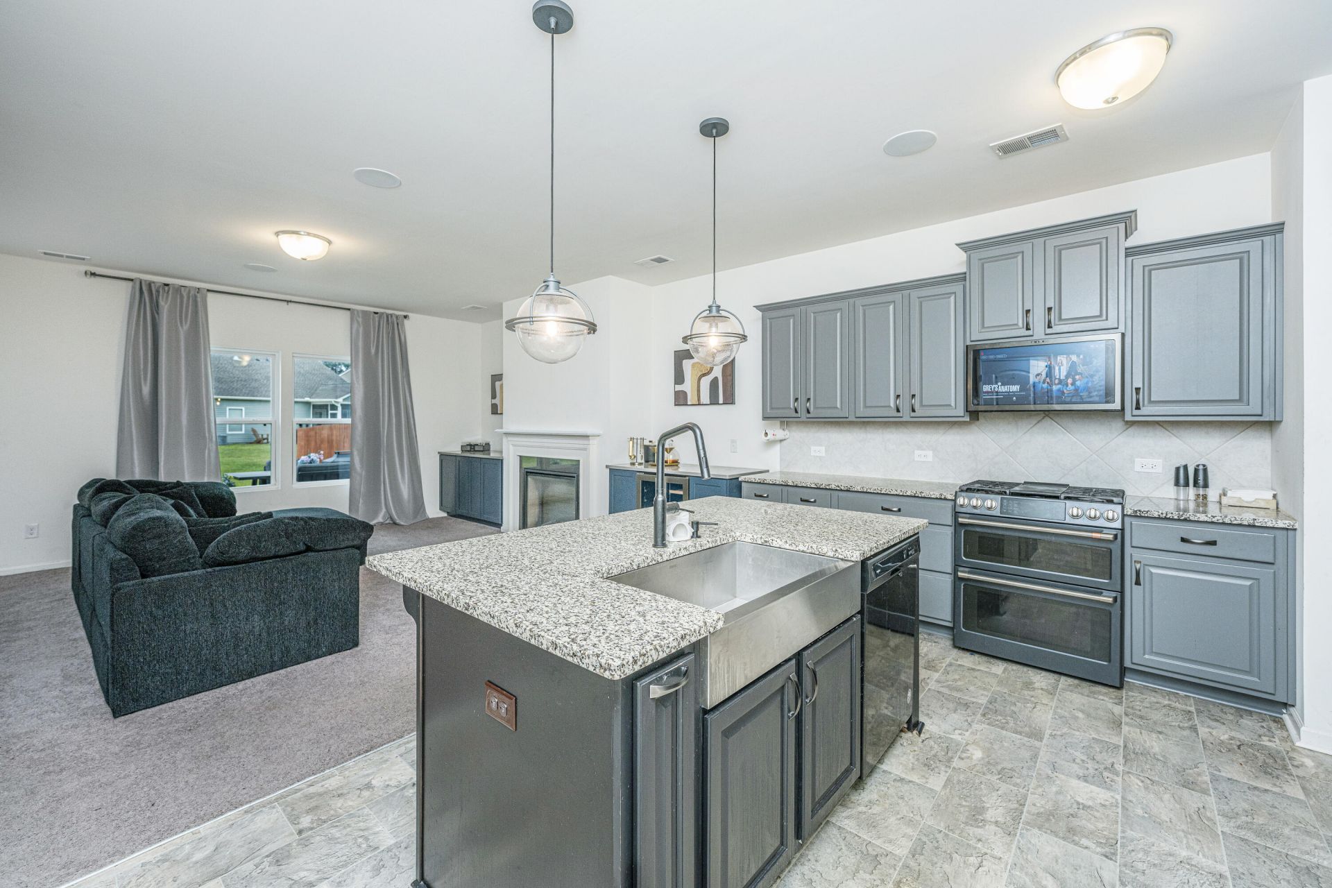 448 Fox Sparrow Court Photo 13