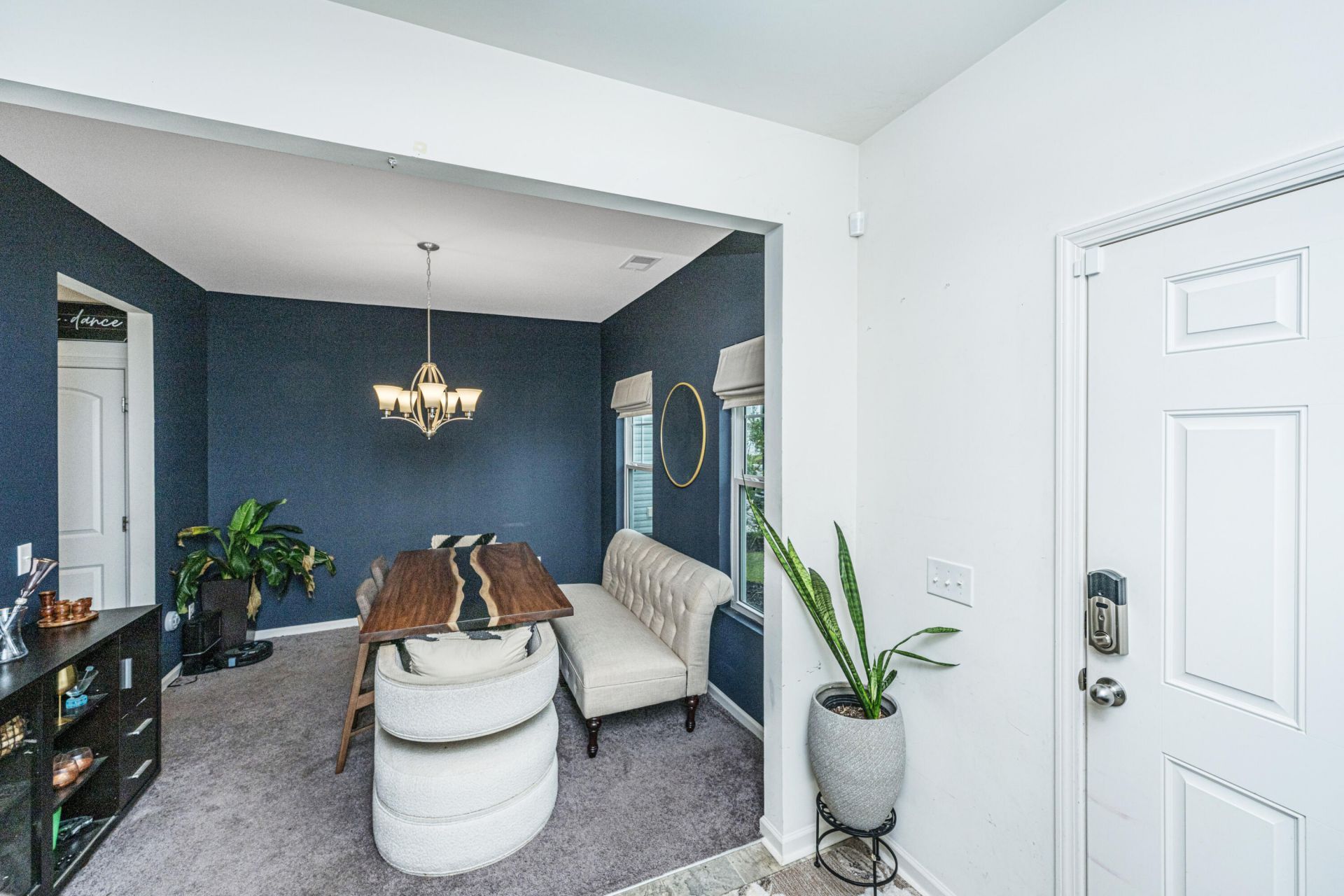 448 Fox Sparrow Court Photo 8