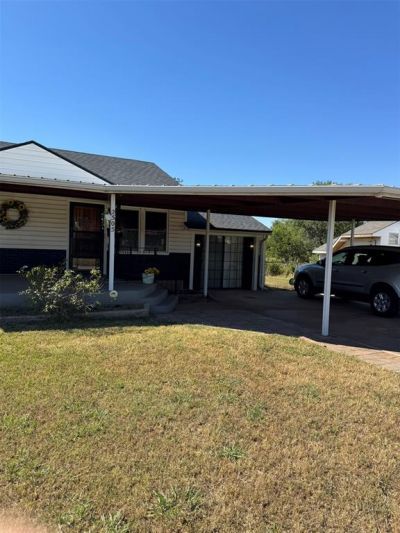 2505 Mickey Road, Del City, OK 73115 Main Photo