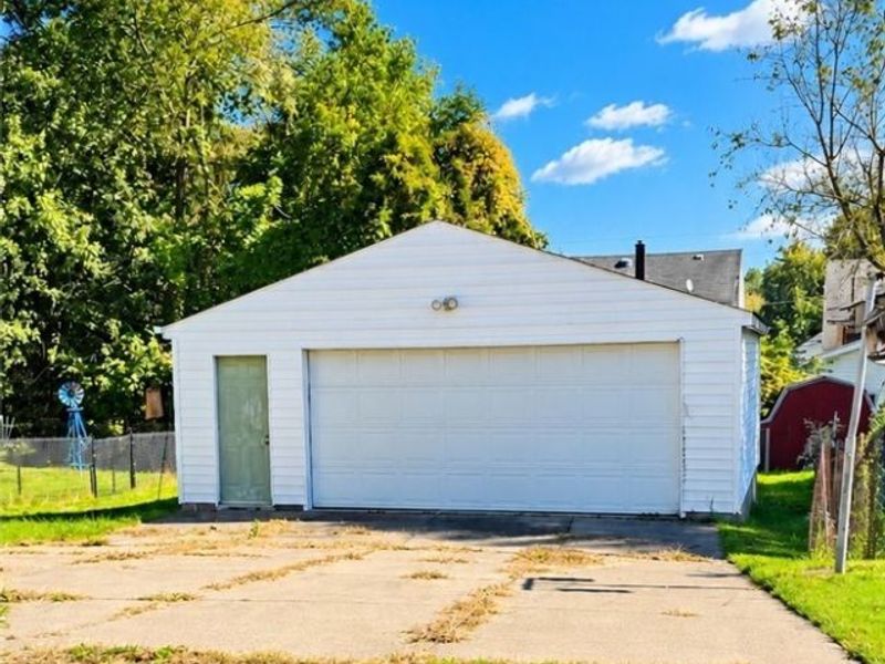 691 Singley Avenue, Akron, OH 44310 Photo 18