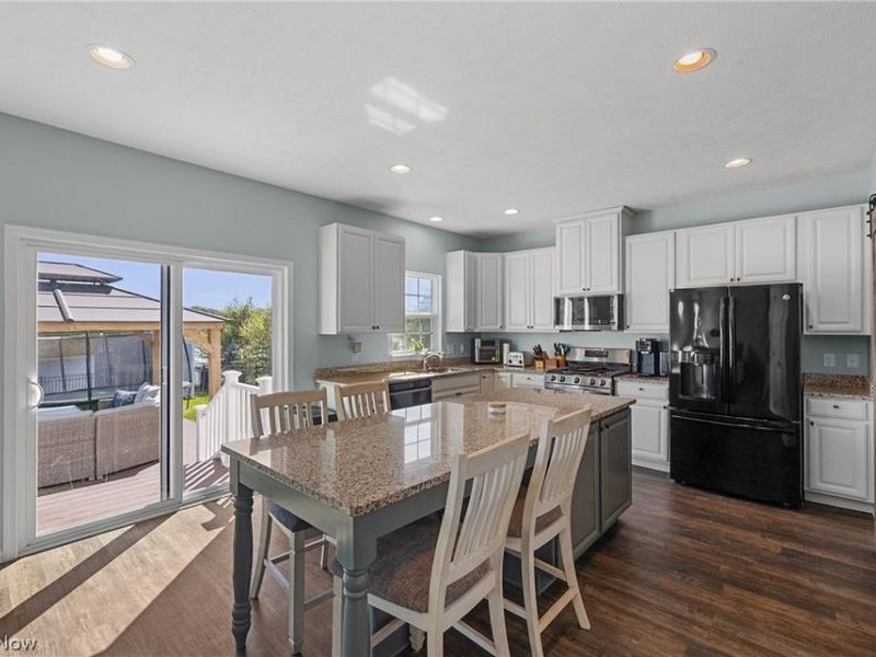 36183 Waterscape Court, North Ridgeville, OH 44039 Photo 13