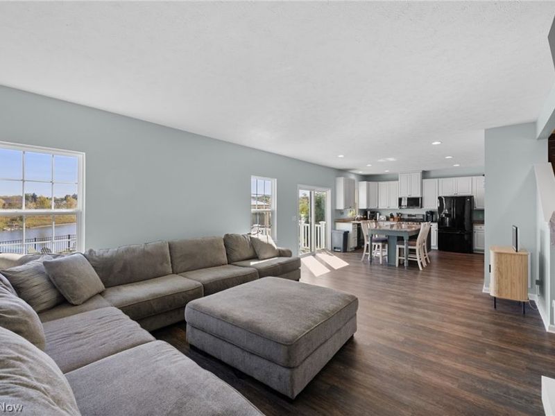 36183 Waterscape Court, North Ridgeville, OH 44039 Photo 22