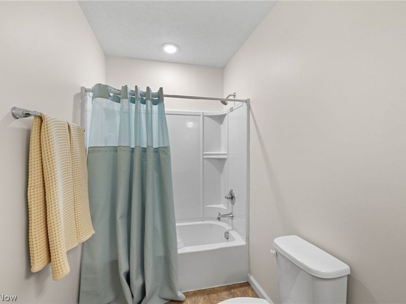 36183 Waterscape Court, North Ridgeville, OH 44039 Photo 37