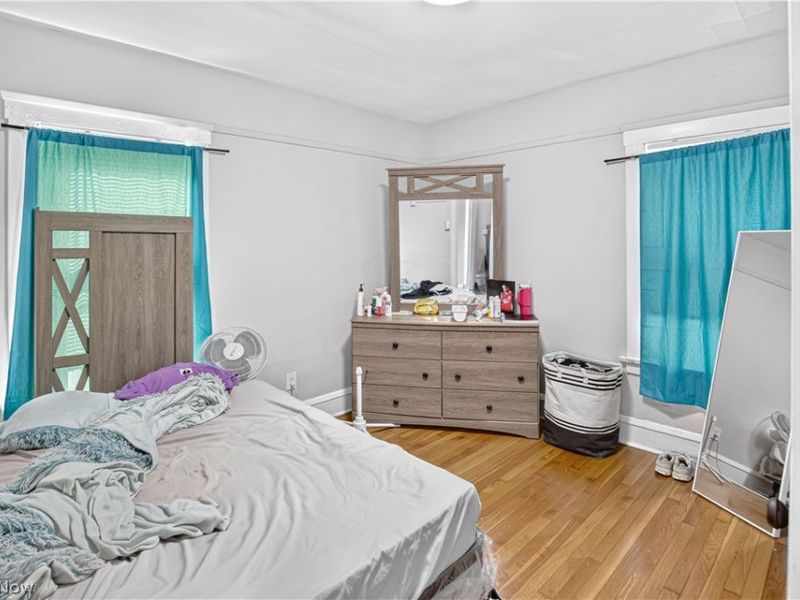 3372 Bosworth Road, Cleveland, OH 44111 Photo 17