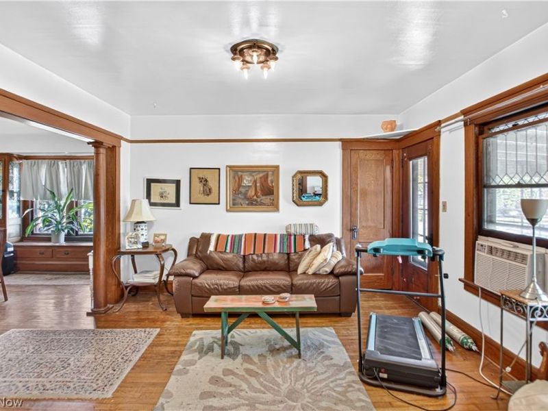 3372 Bosworth Road, Cleveland, OH 44111 Photo 24