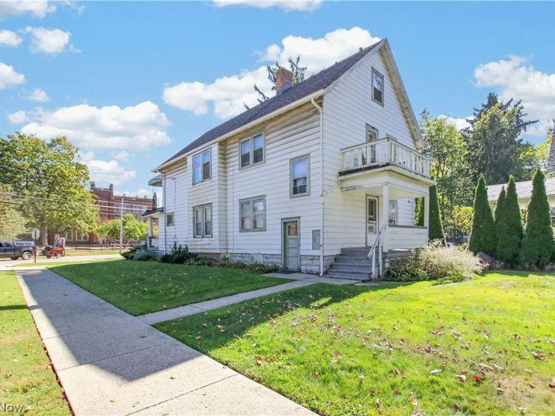 3372 Bosworth Road, Cleveland, OH 44111 Photo 5