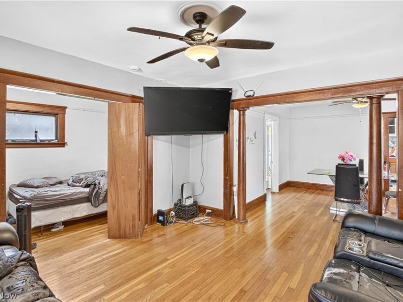 3372 Bosworth Road, Cleveland, OH 44111 Photo 7