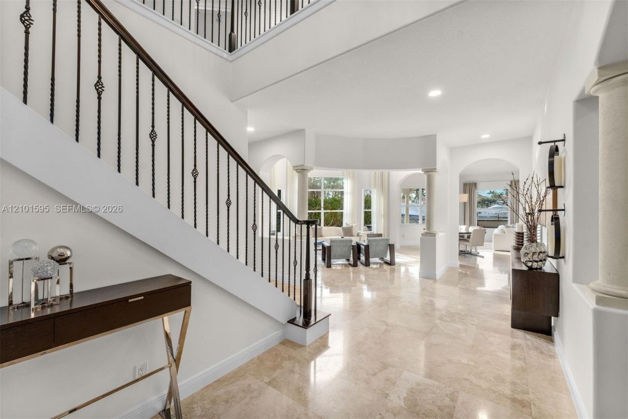 1426 Commodore Way , Hollywood, FL 33019 Photo