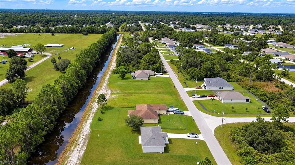 501 Willowbrook Dr , Lehigh Acres, FL 33972 Photo