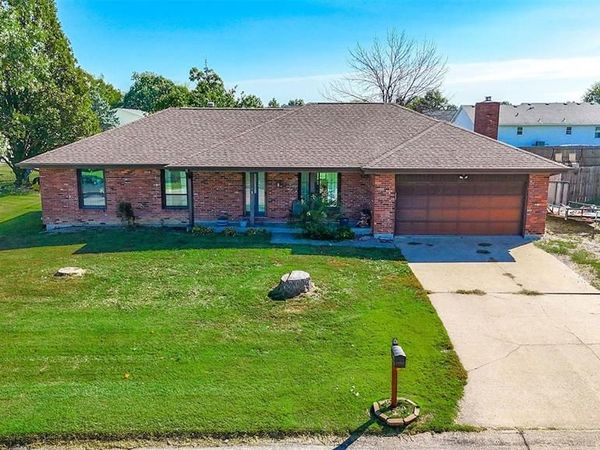 2310 Park Crest , Mexico, MO 65265