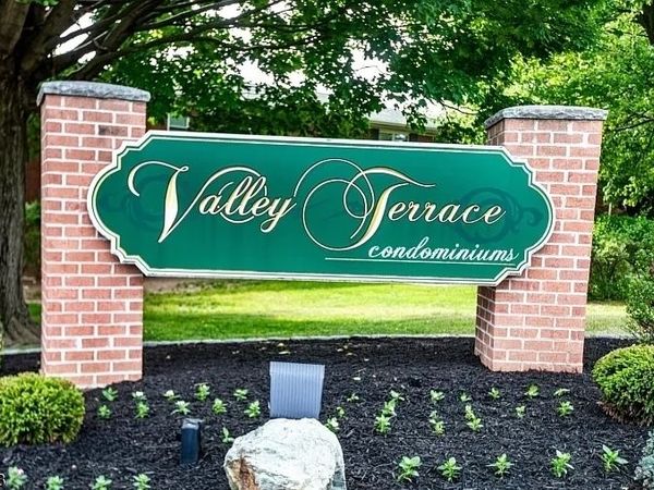 1130 Valley Rd, Wayne, NJ 07470