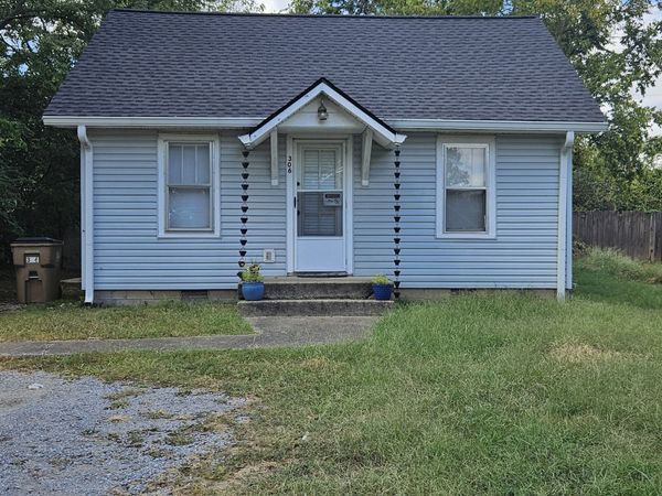 306 McArthur Dr, Madison, TN 37115