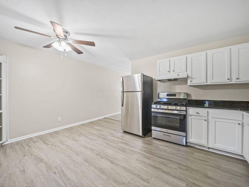 1926 Woodette Road , Columbus, OH 43232 Photo 10