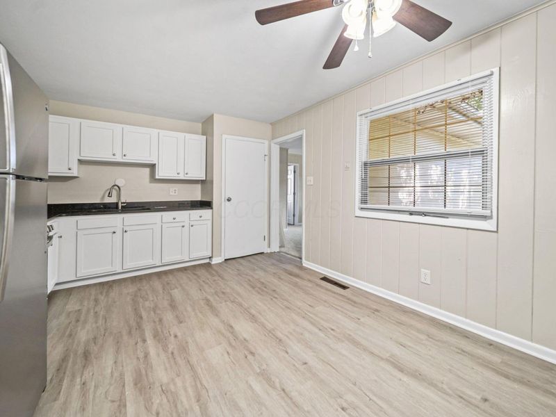 1926 Woodette Road , Columbus, OH 43232 Photo 12