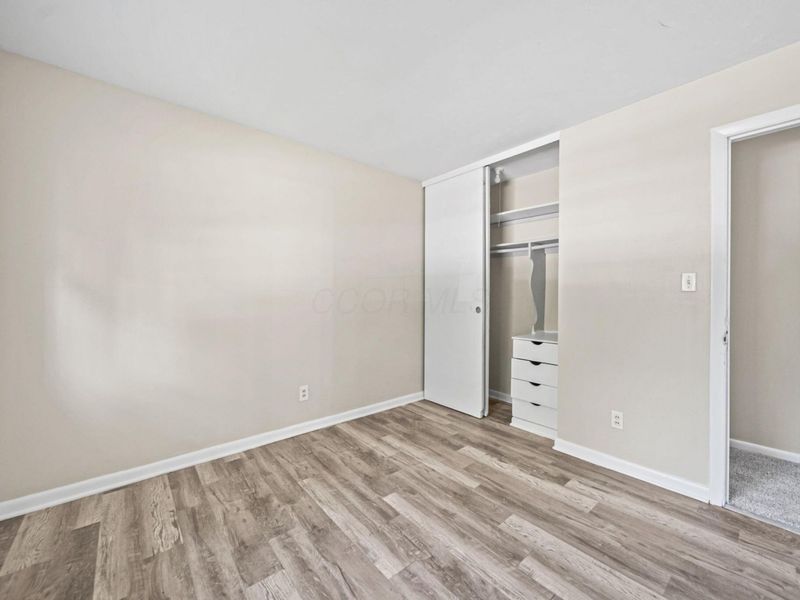 1926 Woodette Road , Columbus, OH 43232 Photo 18