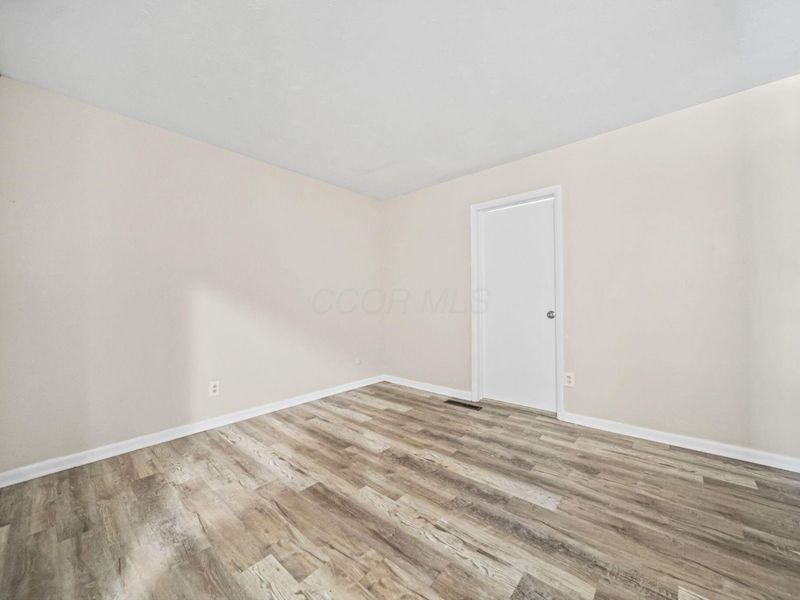 1926 Woodette Road , Columbus, OH 43232 Photo 21
