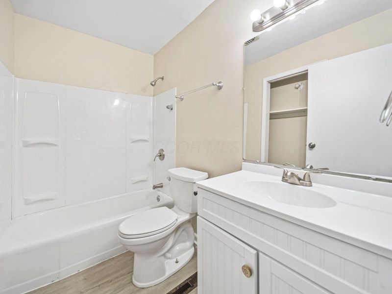 1926 Woodette Road , Columbus, OH 43232 Photo 37