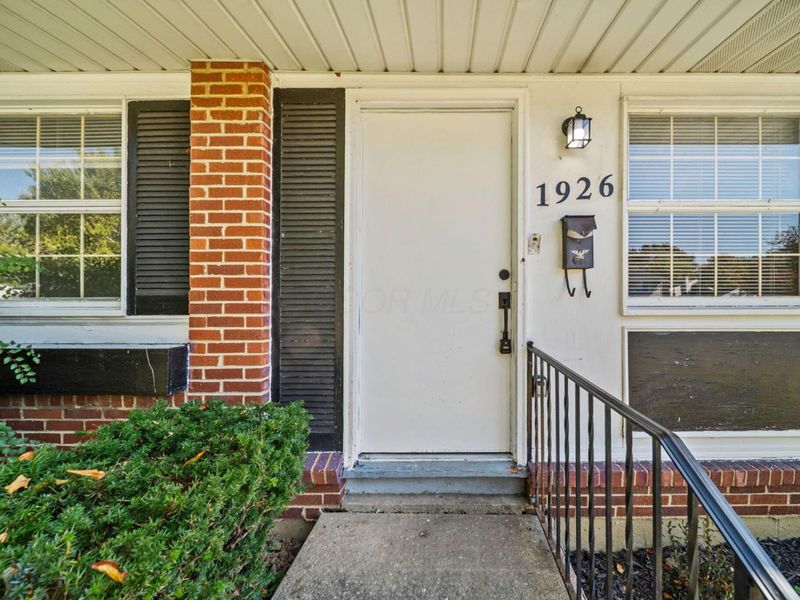 1926 Woodette Road , Columbus, OH 43232 Photo 4