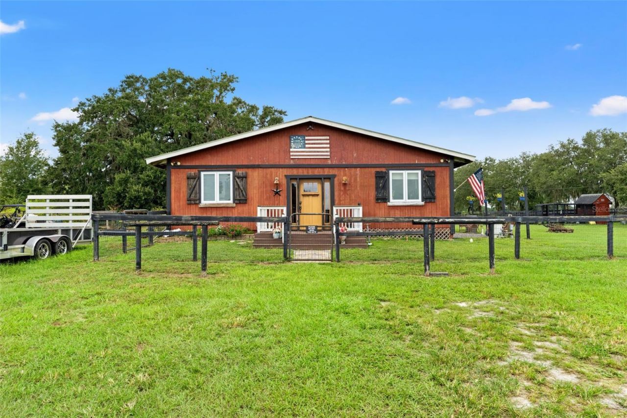 18351 Kuka Lane, Spring Hill, FL 34610 Photo