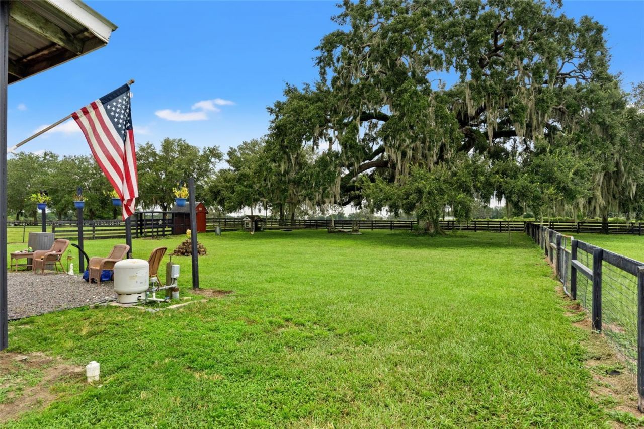 18351 Kuka Lane, Spring Hill, FL 34610 Photo