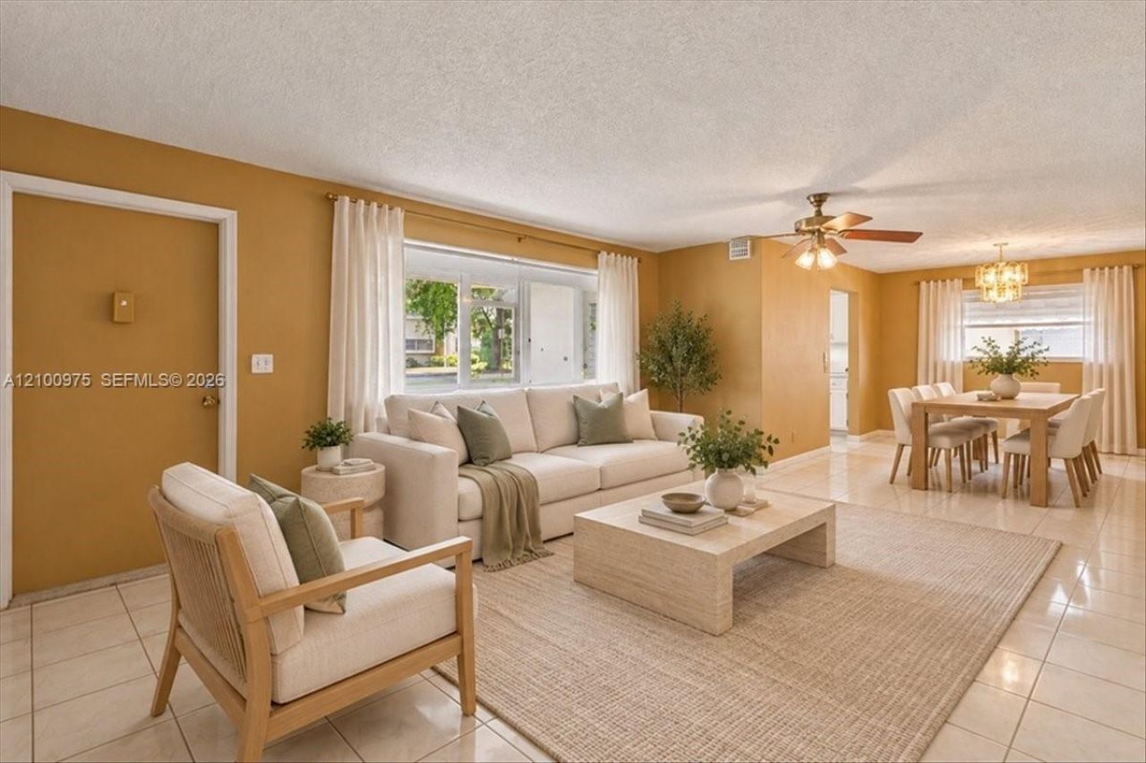 500 S Luna Ct , Unit 3, Hollywood, FL 33021 Photo