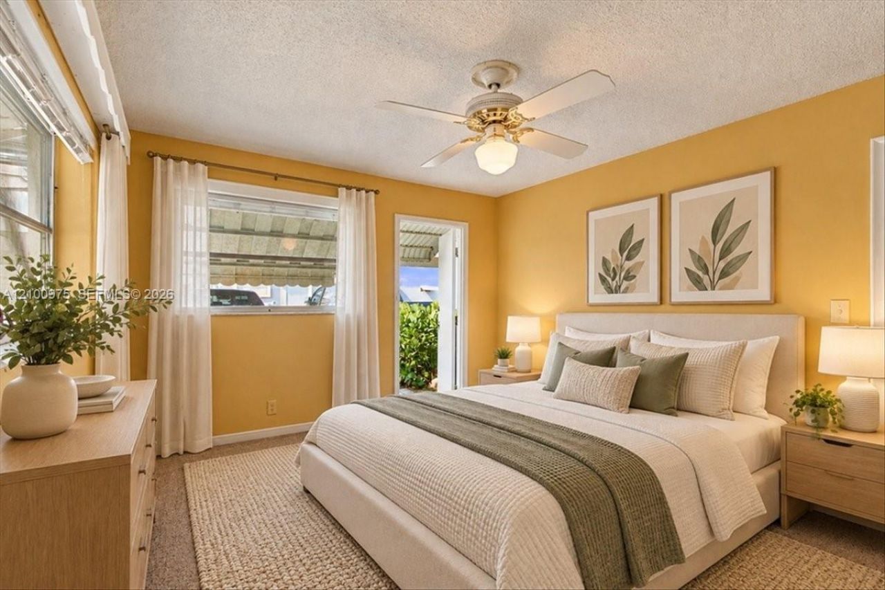 500 S Luna Ct , Unit 3, Hollywood, FL 33021 Photo