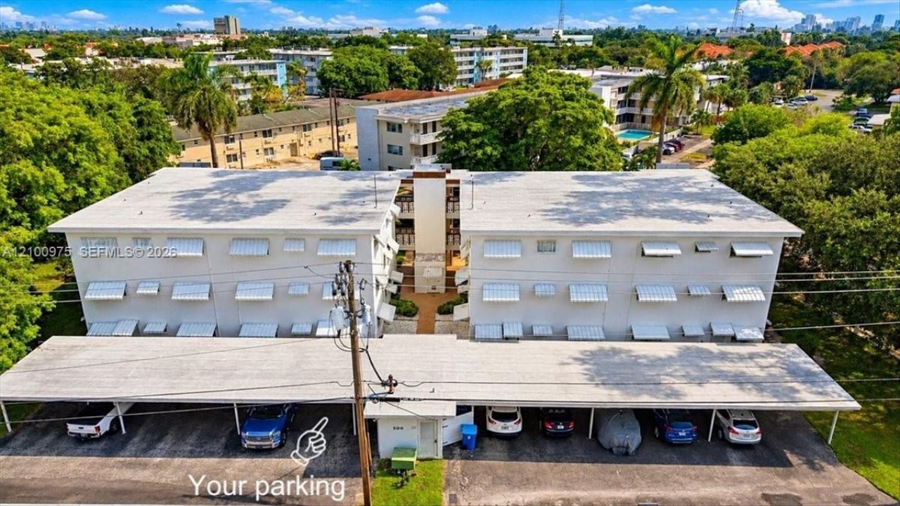 500 S Luna Ct , Unit 3, Hollywood, FL 33021 Photo
