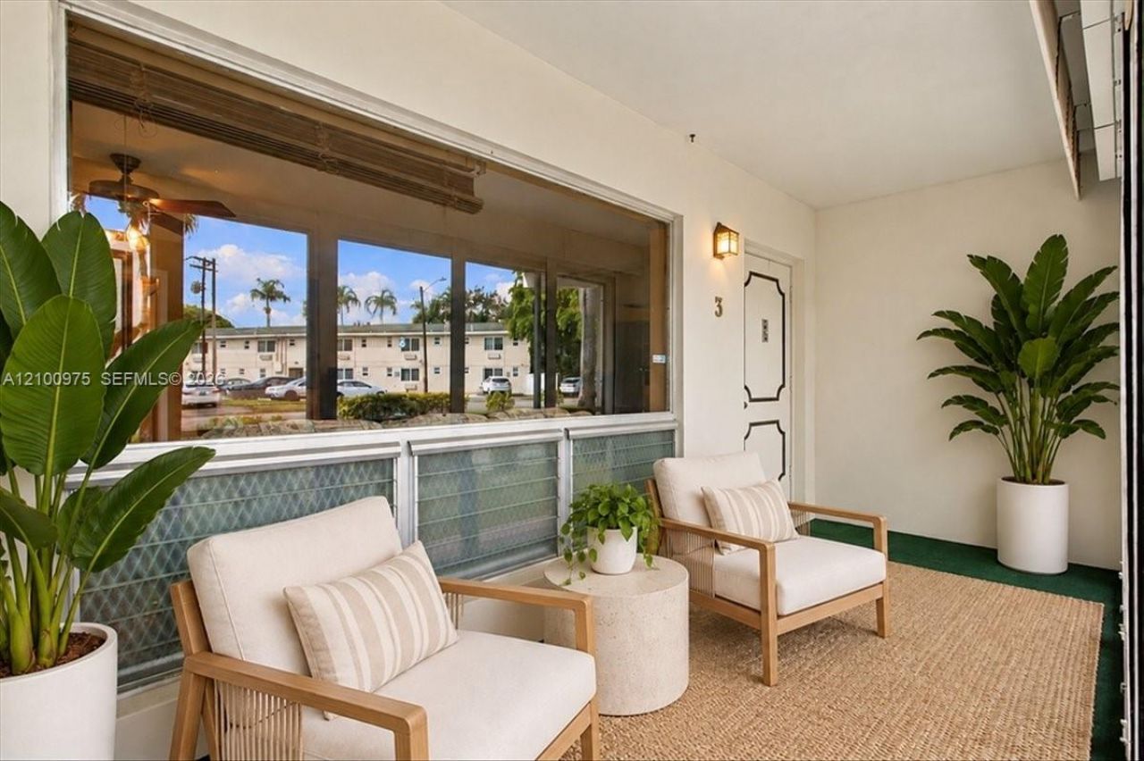 500 S Luna Ct , Unit 3, Hollywood, FL 33021 Photo