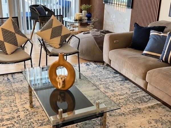 2030 S Ocean Dr , Unit 618, Hallandale Beach, FL 33009