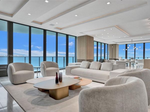 19575 Collins Ave , Unit 33, Sunny Isles Beach, FL 33160
