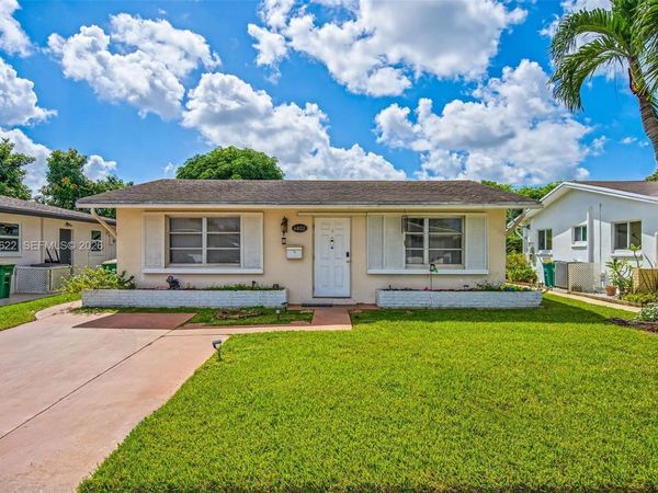 6802 NW 58th Ct , Tamarac, FL 33321