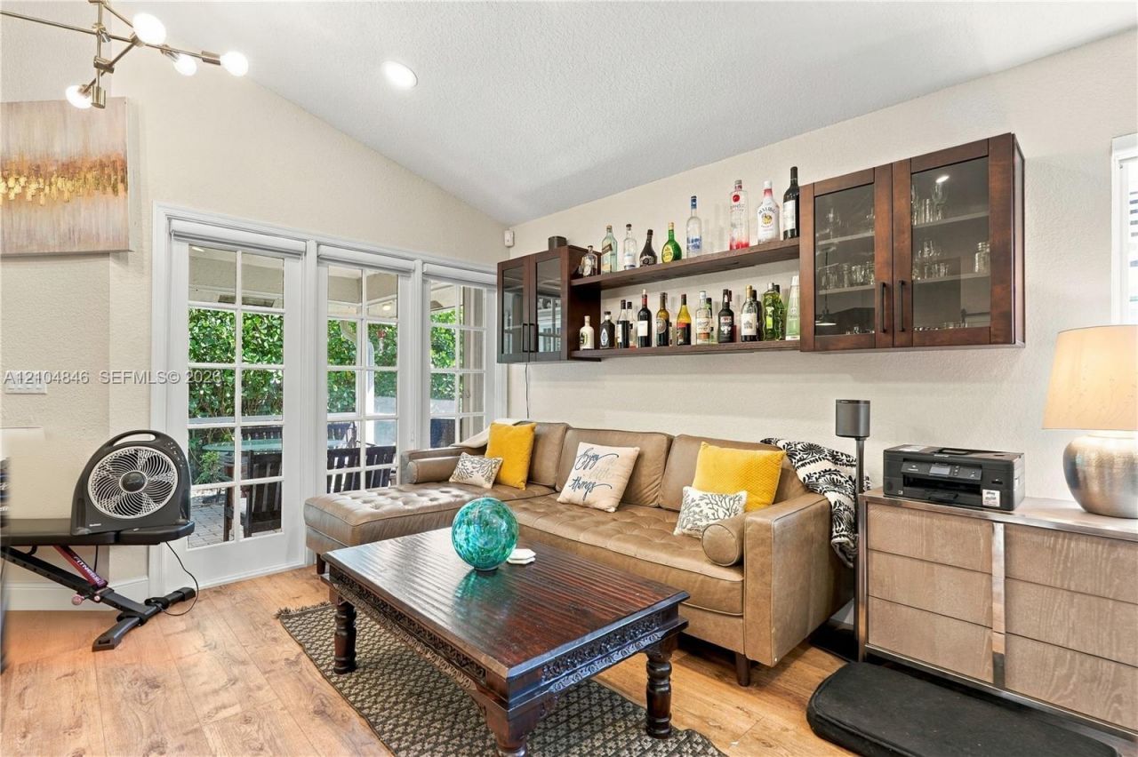 2025 NW 127th Ter , Coral Springs, FL 33071 Photo