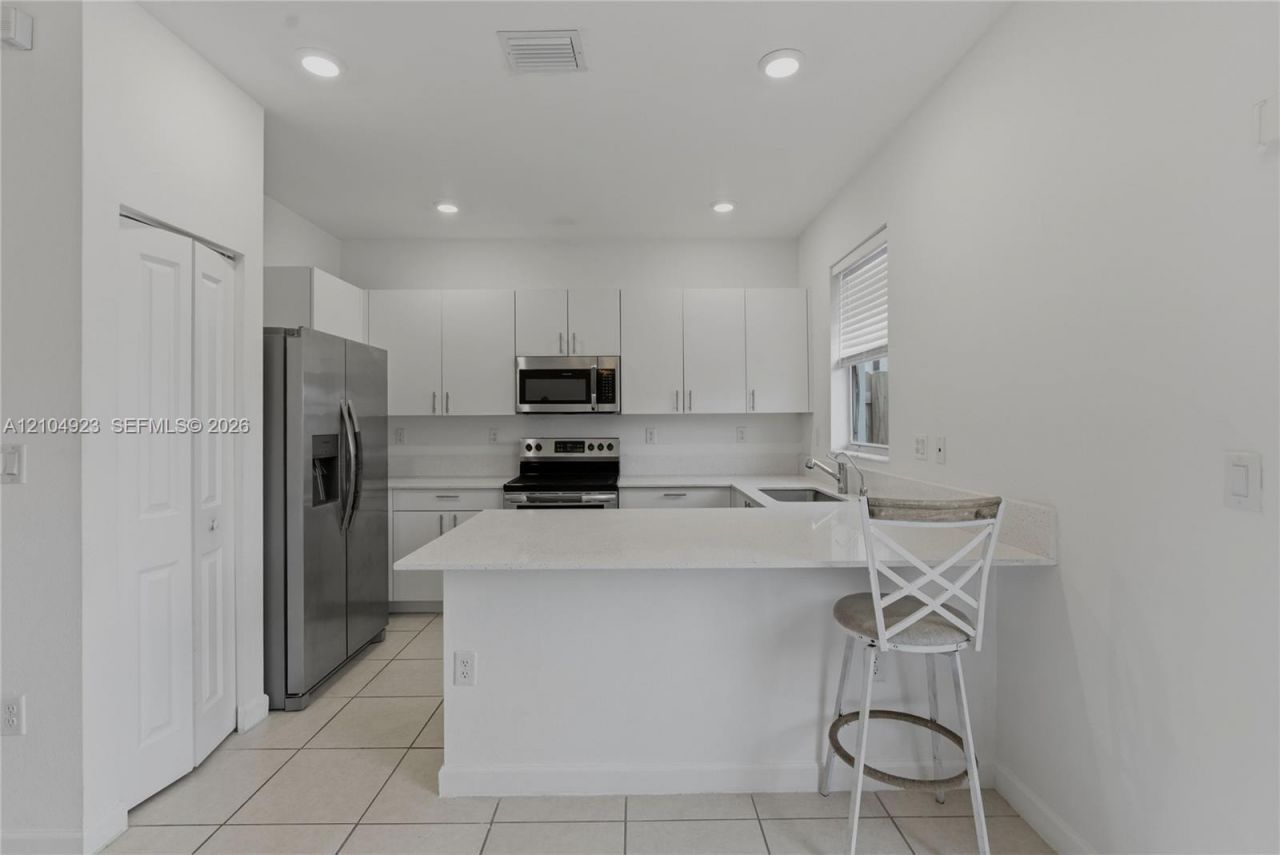 16314 SW 291 St , Unit 16314, Miami, FL 33033 Photo