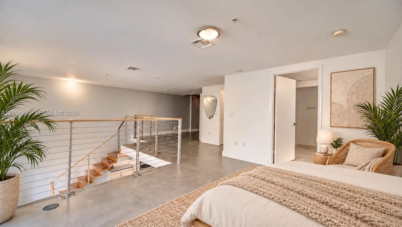 90 SW 3rd St , Unit TH706, Miami, FL 33130 Photo