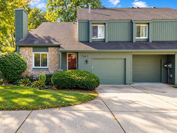563 Conner Creek Drive, Fishers, IN 46038