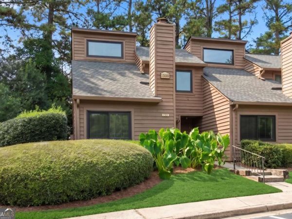 1501 Parkaire Crossing, Marietta, GA 30068