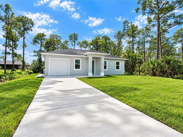 465 Windermere DR , LEHIGH ACRES, FL 33972