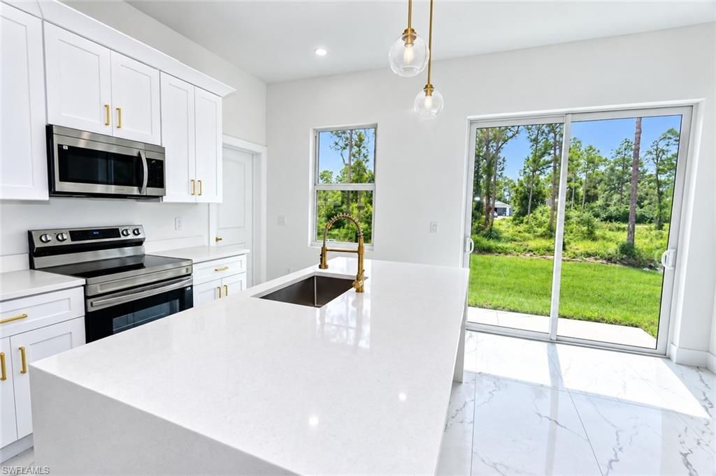 465 Windermere Dr , Lehigh Acres, FL 33972 Photo