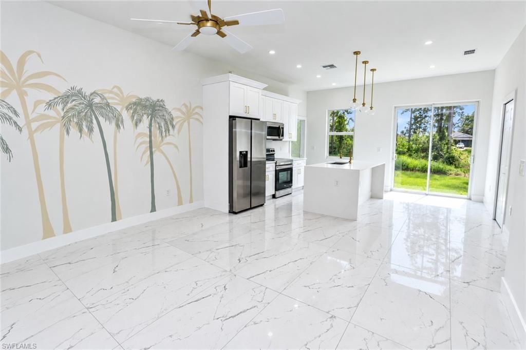 465 Windermere Dr , Lehigh Acres, FL 33972 Photo
