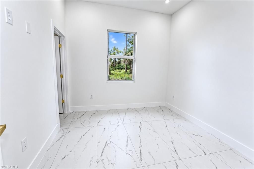 465 Windermere Dr , Lehigh Acres, FL 33972 Photo