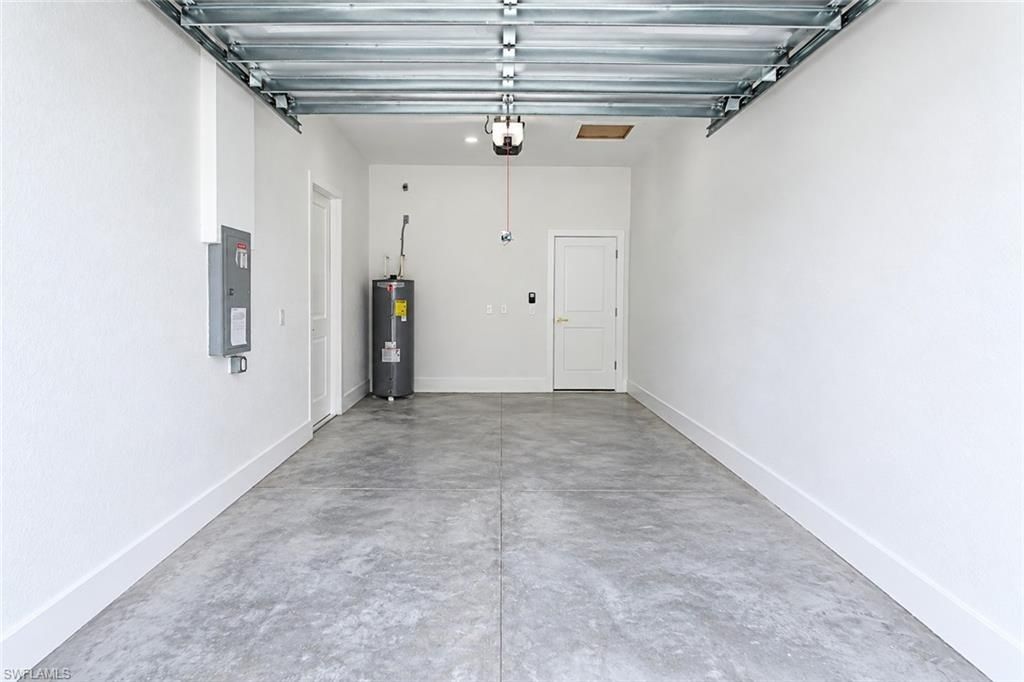 465 Windermere Dr , Lehigh Acres, FL 33972 Photo
