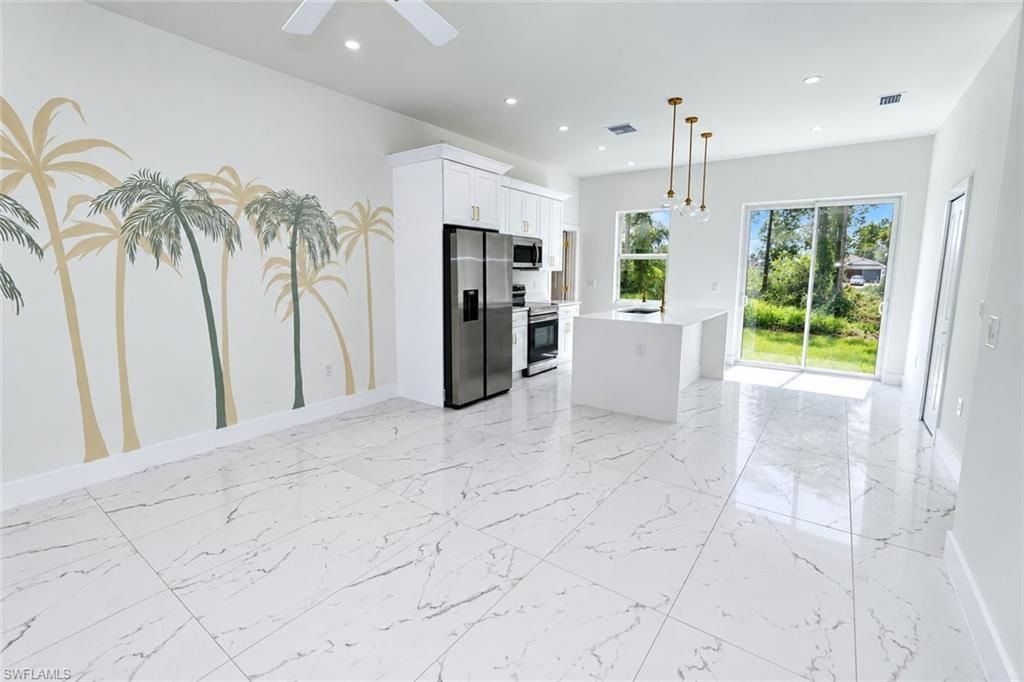 465 Windermere Dr , Lehigh Acres, FL 33972 Photo