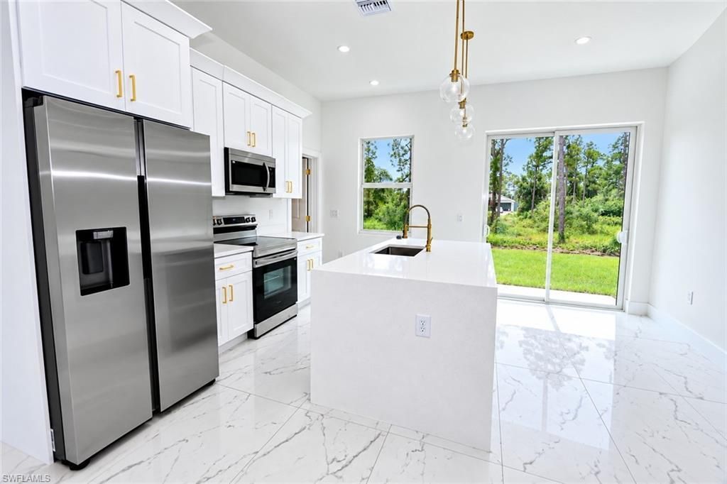 465 Windermere Dr , Lehigh Acres, FL 33972 Photo