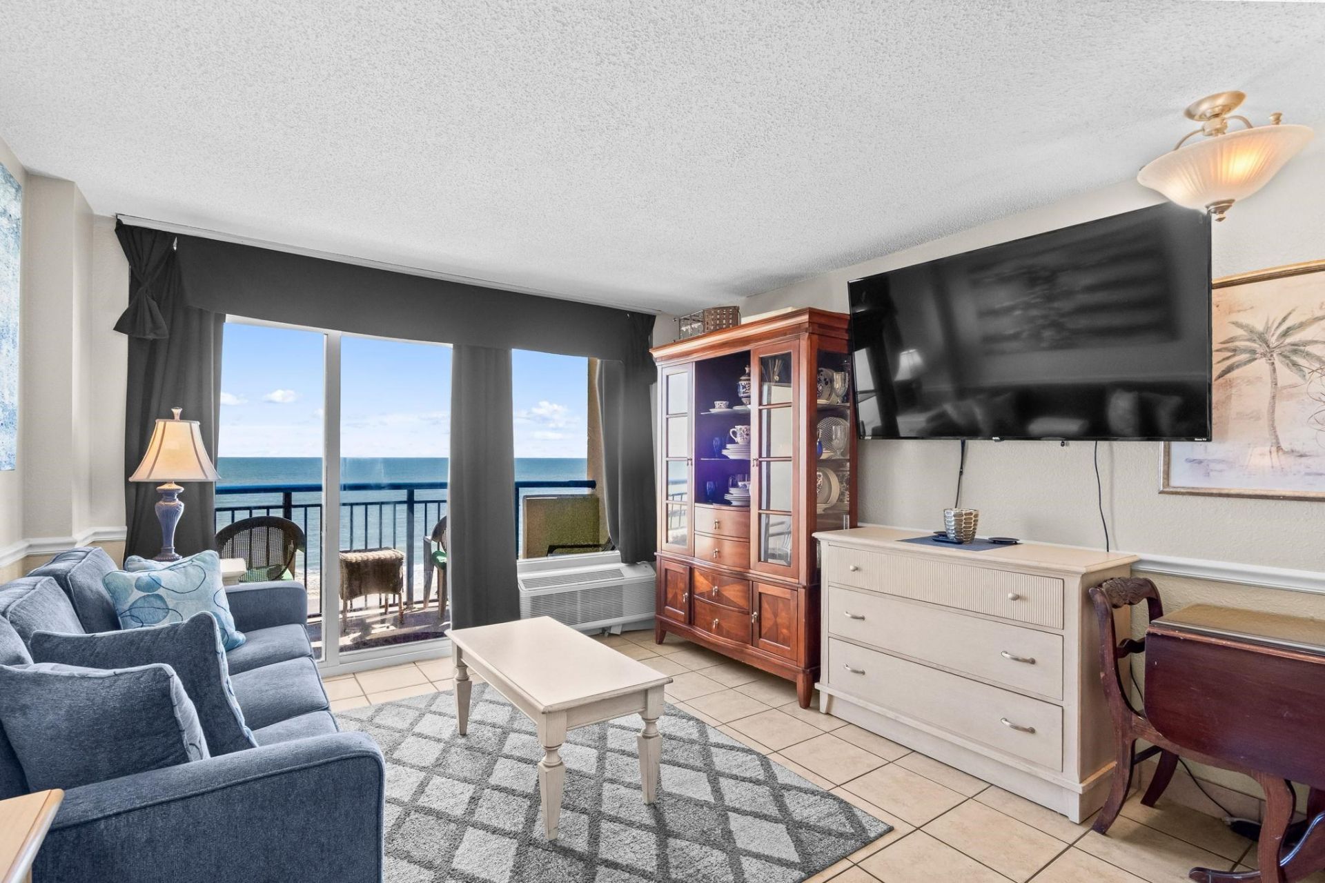 2300 N Ocean Blvd.  Photo 5