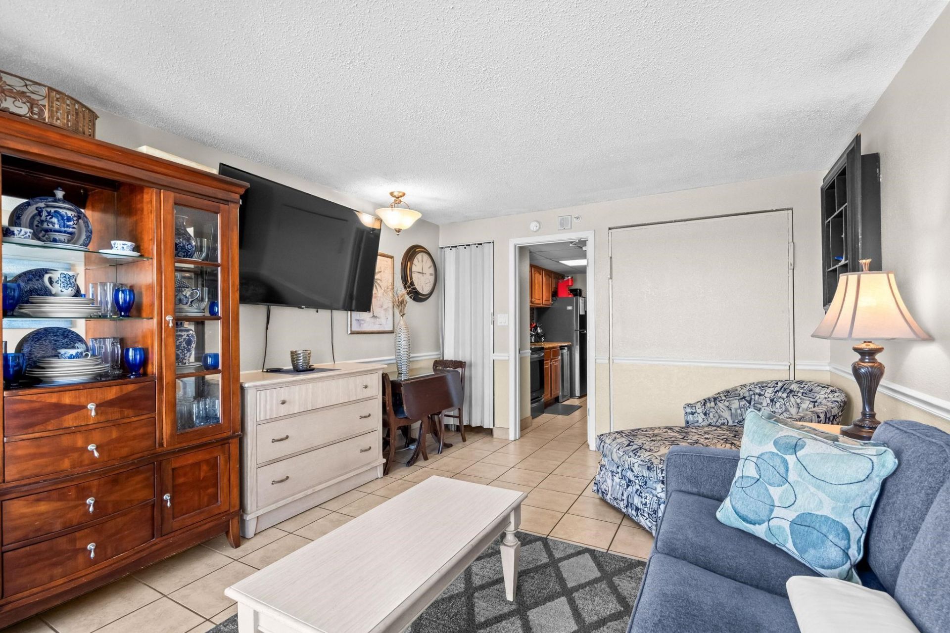 2300 N Ocean Blvd.  Photo 6