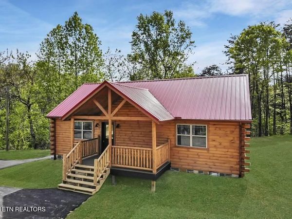 1140 Pinyon Circle, Pigeon Forge, TN 37863