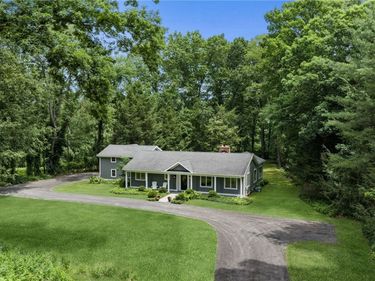 157 Crescent Hill Road , Pittsford, NY 14534