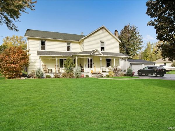 6060 Campbell Boulevard , North Tonawanda, NY 14094