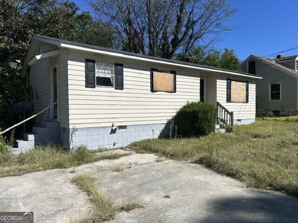1121 Lyons Street, Macon, GA 31206