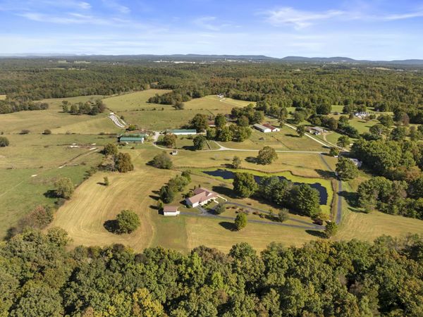 791 Hunters Ln , Crossville, TN 38571